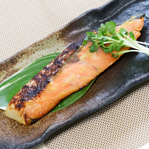 大槌サーモン祭り【3ヶ月定期】【すごい品掲載】数量限定 国産 希少 大槌 ご当地サーモン 銀鮭 詰合せ (10切入) 特産 大槌限定 魚 魚貝