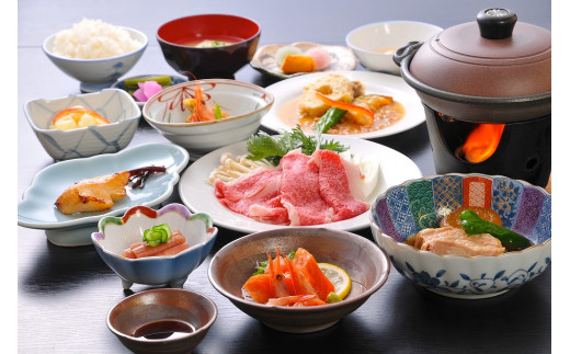 丸山温泉「古城館」宿泊割引券3,000円分×4枚【宿泊券 割引 温泉 旅館 利用券 チケット 旅行 トラベル】