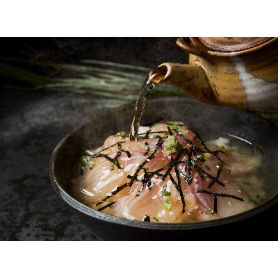 ふるさと納税 牛久市 【1952年創業 鮮魚の小林】鮨屋の一番だしの天然鯛茶漬け