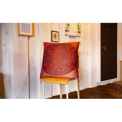 ふるさと納税 富士吉田市 干支座布団 とら(寅) 八端判59×63cm 洗える座布団カバーと中綿ヌードのセット 日本製 |  | 03