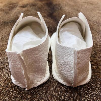 ふるさと納税 大月市 山梨県大月産鹿革使用　赤ちゃんの名入りファーストシューズキット 12cmホワイト |  | 03