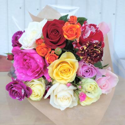 ふるさと納税 杵築市 『天使のバラ』薔薇だけのミニ丈ブーケ(色MIX)Sサイズ