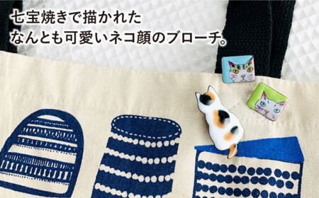 七宝焼き 猫顔 スクエア ブローチ 糸島市 / のび工房【いとしまごころ】[ADZ007]