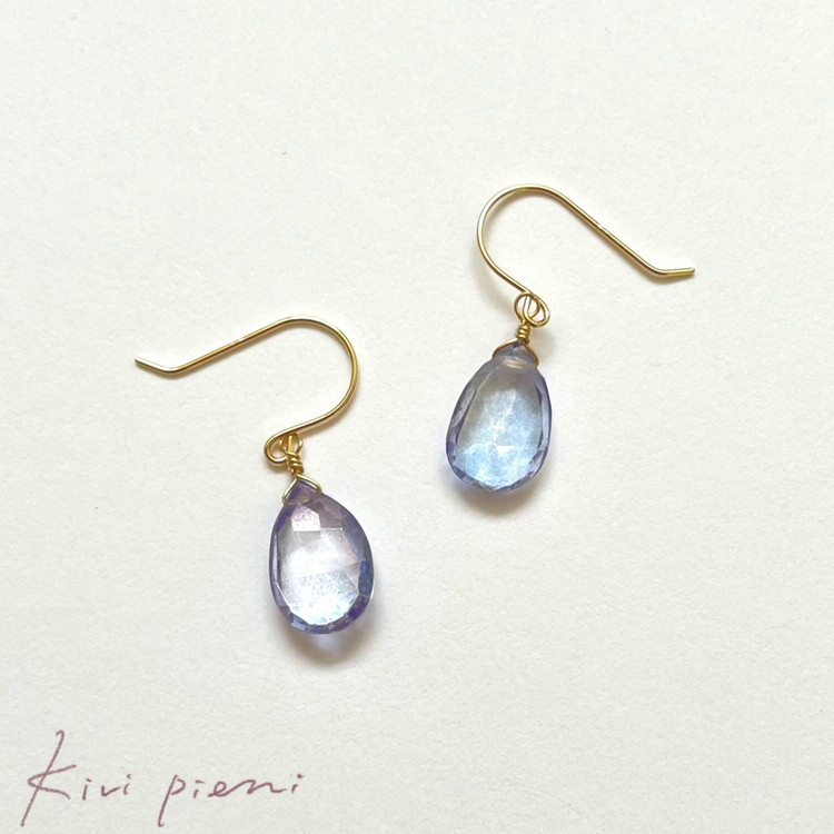 
【天然石ジュエリー】 ミスティックトパーズ k10(10金) フックピアス
※着日指定不可
