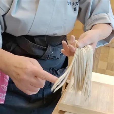 江戸そばの街・神田で「そば打ち体験」チケット(1名様分)_旅行券・チケット  体験チケット _【1540578】