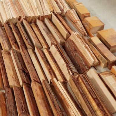 ふるさと納税 小浜市 PEFC認証 福井杉の焚き付け薪セット |  | 02