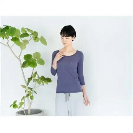 【洗える/柔らかマシュマロ素材/草木染め】七分袖Uネックインナー　コチニールパープル【1585473】