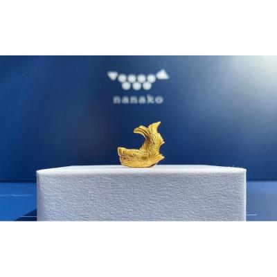 ふるさと納税 名古屋市 話題独占?!名古屋城の【金のシャチホコ】魚のアクセサリーシリーズ”nanako”ピンズ |  | 03