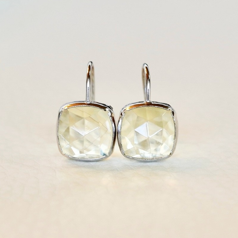 【ジュエリー】K18WG ホワイトゴールド ハニークォーツ ピアス 保証書付 SIA-2653