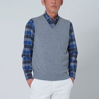 【ふるさと納税】日本製 カシミヤ100% Vベスト ライトグレー Mサイズ [2550]