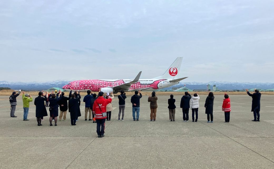 JALスタッフと一緒に小松空港見学会 026029