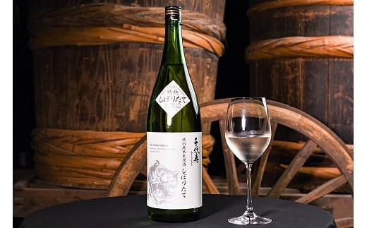 【新酒】 特別純米 生原酒 しぼりたて 千代寿 1,800ml 酒 新酒 日本酒 地酒 冷酒 生酒 原酒 山形　013-E-CK003