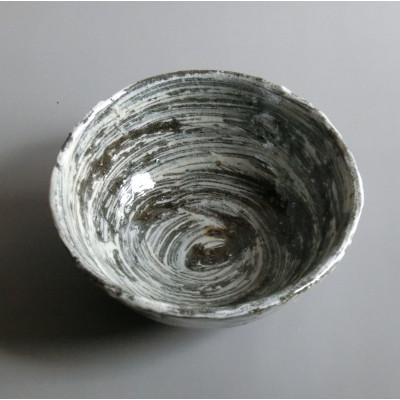 ふるさと納税 玄海町 【唐津焼】中川自然坊窯刷毛目唐津 ご飯茶碗 (大)　1客【C069】 |  | 01