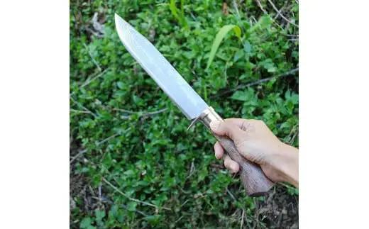 土佐鍛剣鉈 夏霞 9寸 ダマスカス15層青2鋼 ステンツバ輪 樫オイルステン柄 | ナイフ アウトドアナイフ 狩猟 刃物 南国市