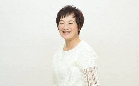 【天然由来成分90％以上配合】白髪染めハーバルシーズンズ（ブラウニーブラック・ダークブラウン・ライトブラウン）医薬部外品 白髪染め 女性用 男性用 ヘアカラー グレイヘア 白髪ケア 天然由来成分 長持