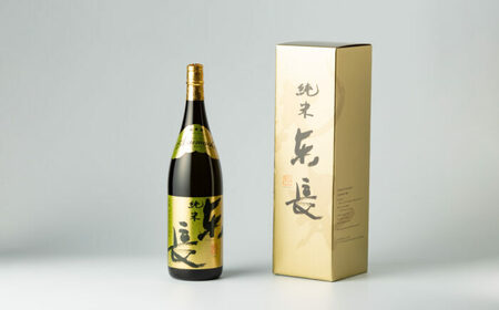 【全3回定期便】純米東長 1.8L / 佐賀県 / 瀬頭酒造株式会社 [41AIAD042]