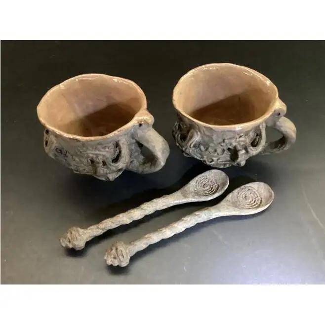 縄文・火焔型土器のコーヒーカップ・マグカップ+縄文スプーン　2個セット　7.5cm×174ｇ 手作り 工芸品 食器 新潟市