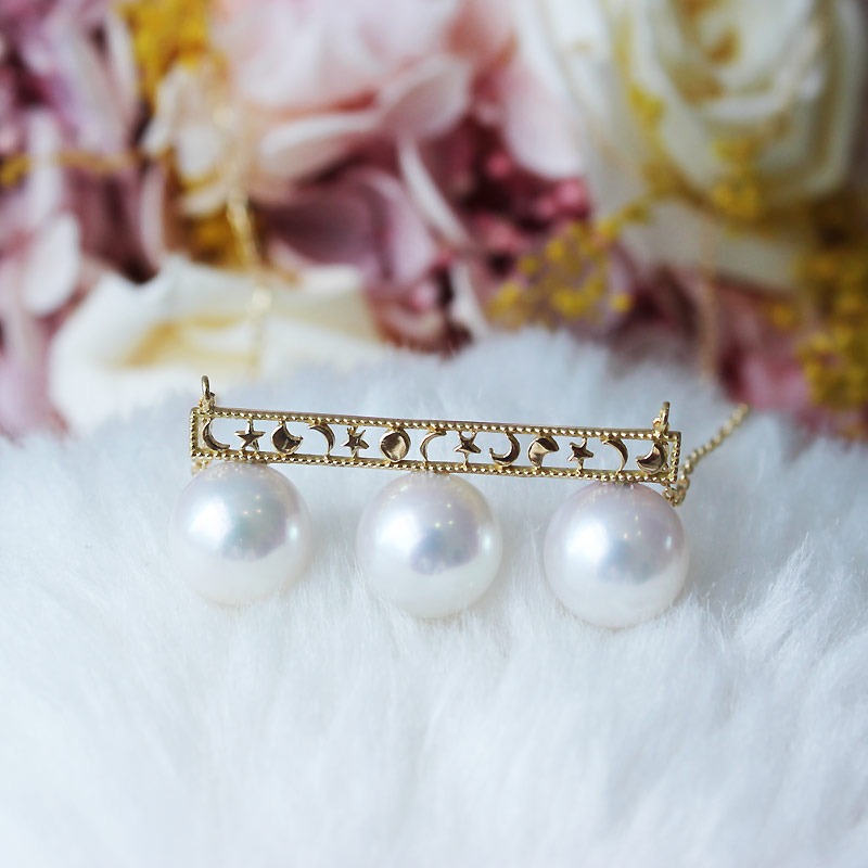 真珠 アクセサリー ネックレス パール 8mm ～ 8.5mm 伊勢志摩 志摩 ギフト プレゼント 冠婚葬祭 慶事 結婚式 母の日 ホワイトデー クリスマス 18金 3粒 貝 アコヤ貝 アコヤ真珠 /