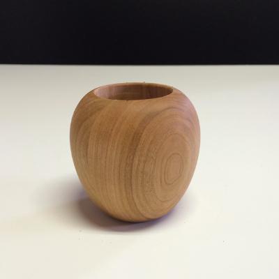 ふるさと納税 大川市 かわいい木製ポット　りんご　ブラックチェリー材 |  | 02
