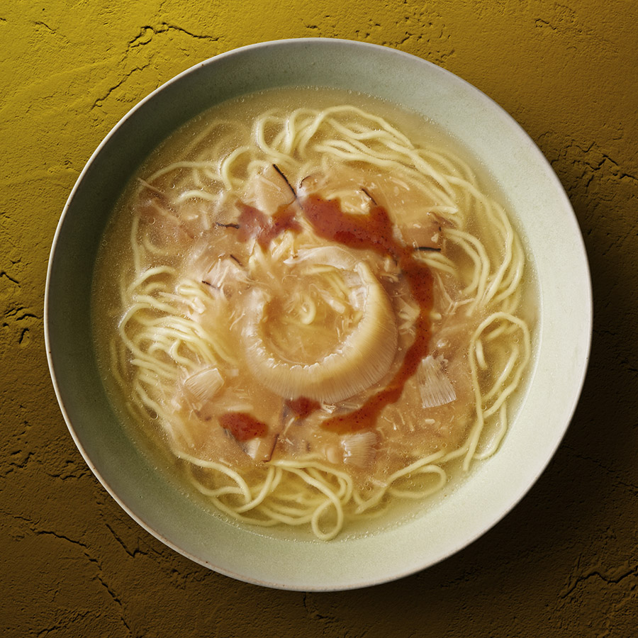 ＜石渡商店＞ふかひれラーメン「醤油」 2食＋「塩」 2食セット