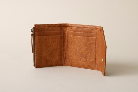 FACE-C（革のカシミヤ 郡上市産明宝鹿革三つ折り財布）ブラック