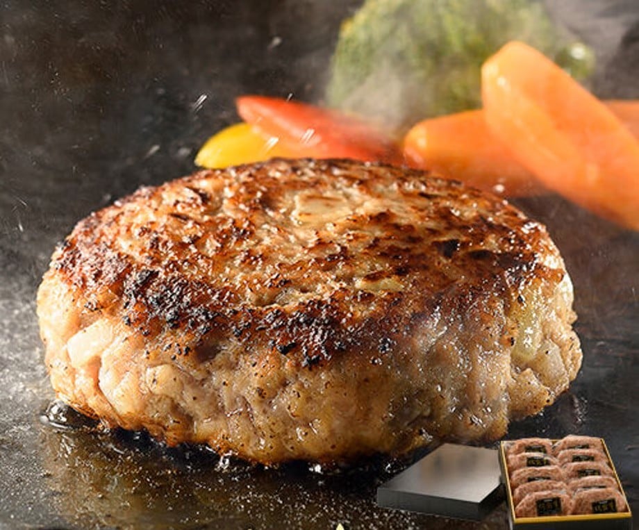 
            【坂本ストアー】肉類／A5ランク佐賀牛100％　手作りハンバーグ130g x 10個
          