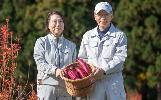 ご夫婦で美味しいサツマイモを育てています。