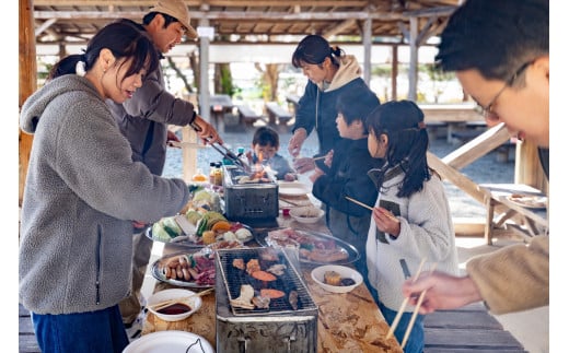 【ふるさと納税】GF-15　ごかつら池ふるさと村　手ぶらでBQQ（特選松阪牛セット） 4名様用チケット