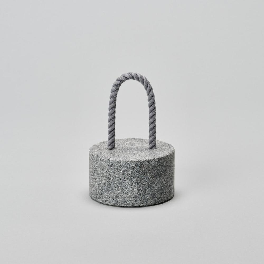 【ふるさと納税】FUJ #1 Grey｜庵治石ドアストッパー | 文房具 雑貨 日用品 人気 おすすめ 送料無料