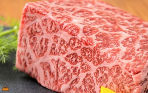 A5ランク THE鹿児島黒毛和牛赤身ブロック 400g ( 鹿児島黒毛和牛 A5 牛肉 ビーフ 贅沢 極上 こだわり プレミアム 徳之島 鹿児島 赤身 脂身 カミチク ローストビーフ 幸せ )