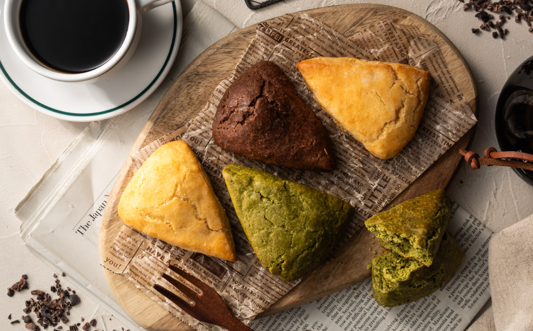 グルテンフリー 低糖質スイーツ 有機ココナッツプロテインスコーン 8個 / スイーツ マフィン 低糖質 ダイエット 朝食 お菓子 焼菓子 糖質オフ 個包装 ギフト（小麦粉・砂糖・トランス脂肪酸・人工甘