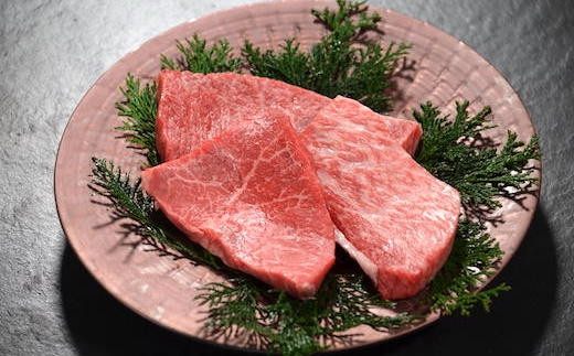 
            鳥取和牛 希少部位ステーキセット（小）
          