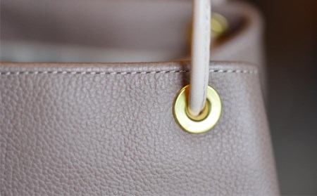 BB003-2　竹と牛革の巾着カゴバッグ　ピンクベージュ