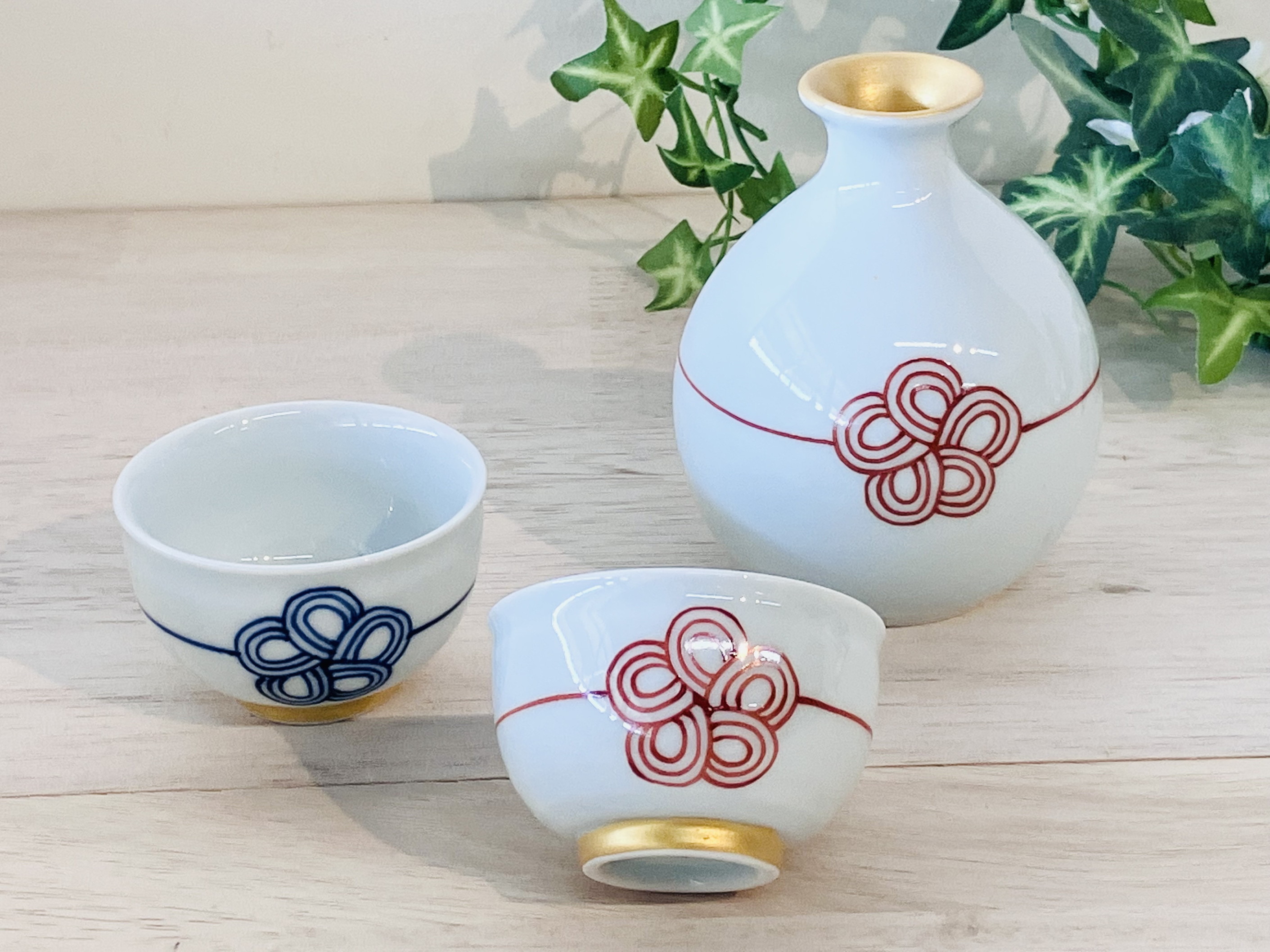 伊万里焼 梅水引酒器セット H1072