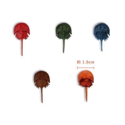 ふるさと納税 笠岡市 革製カブトガニ 幼生 ブローチ 【タックピン:グリーン】J-14_g |  | 02