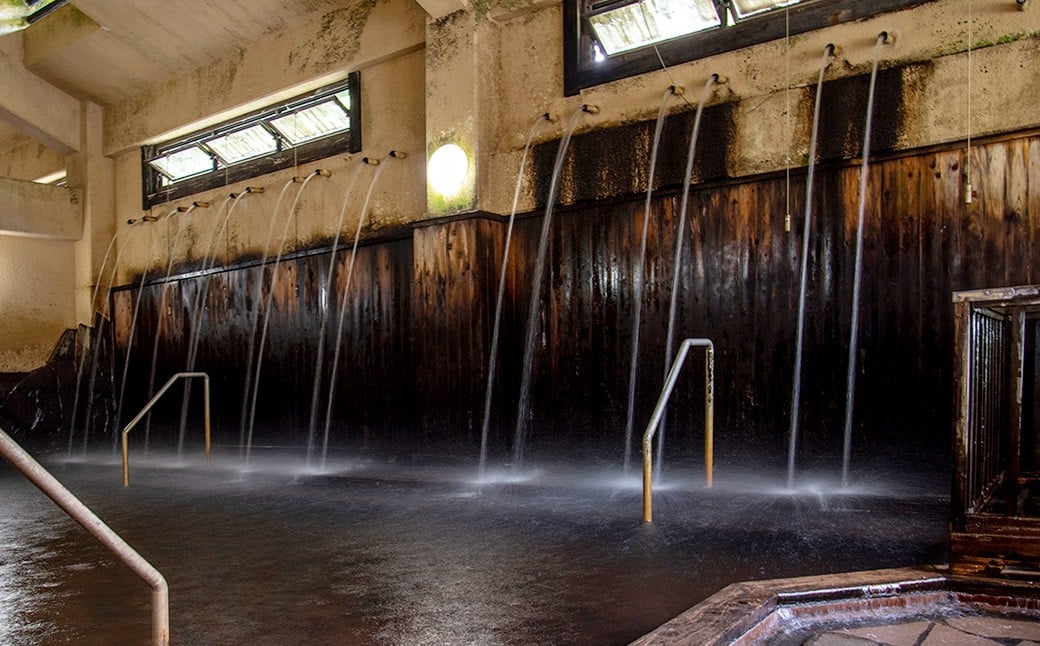 筋湯温泉 宿泊割引券 22,000円分