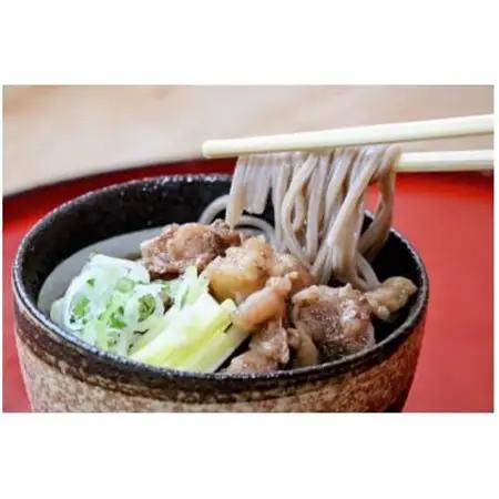 つやまの和牛そずり肉蕎麦3食入【配送不可地域：離島】【1669214】
