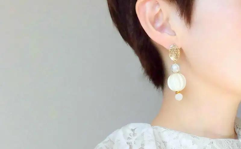 sea ripples ピアス アクセサリー 天然石 1個 [Q]handmadejewely【ブルー クリスタル ウッドボール 可愛い ハンドメイド ジュエリー 手作り  職人 上品 華やか ドレス