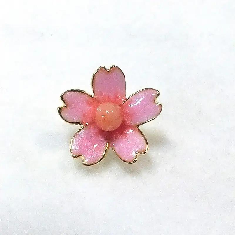 2118 珊瑚ピンブローチ・さくら（深海珊瑚） 贈り物 かわいい アクセサリー カジュアル オシャレ 　桜　花びら