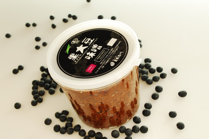 京都・喜右衛門「有機黒大豆味噌」1kg 【みそ 味噌 みそ汁 無農薬 有機 オーガニック 生みそ 天然醸造 発酵食品 豆味噌 大豆味噌 調味料】
