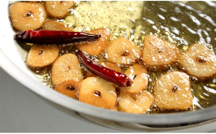 オリーブオイル 赤屋根ガーリックオリーブオイル 450g 3本 セット 油 オリーブ油 食用油 調味料