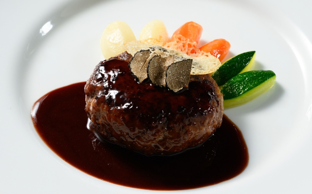 飛騨牛 入り ハンバーグ 20個 | ハンバーグ 生ハンバーグ 飛騨牛 肉 牛 牛肉 ふっくら ジューシー 時短 おかず 惣菜 夕食 冷凍 小分け 焼くだけ 送料無料 岐阜 瑞穂市 まるたか