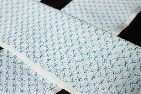 刺繍半衿（半襟）ブルー