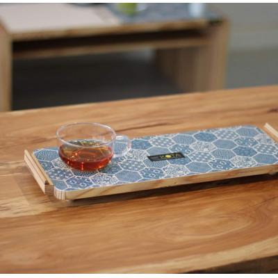 ふるさと納税 江別市 カフェトレー　小(和柄ブルー) 杉 北海道 KOTA 手作り 家具職人 モダン |  | 01