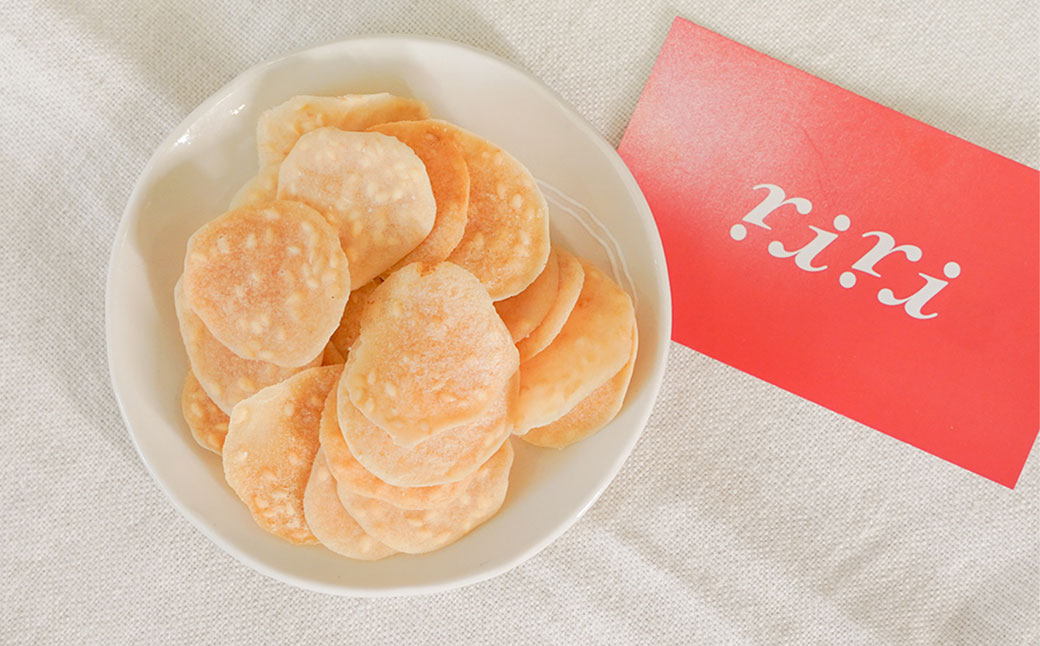 カムカムおこめチップス（しお） チャック付袋タイプ 計15個 お菓子 菓子 スナック菓子