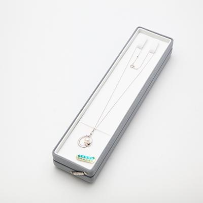 ふるさと納税 長崎県 あこや真珠WGデザインペンダント　T-10
