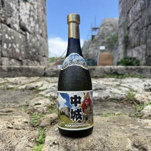 【琉球泡盛・瑞泉酒造】護佐丸伝説 5年古酒35度 4合瓶 720ml【1686897】
