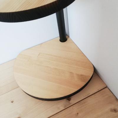 ふるさと納税 守口市 角にも置けるしずくのスタンドシェルフ 3段タイプ 360度回転 隅置き  ガーデンラック 完成品 |  | 03