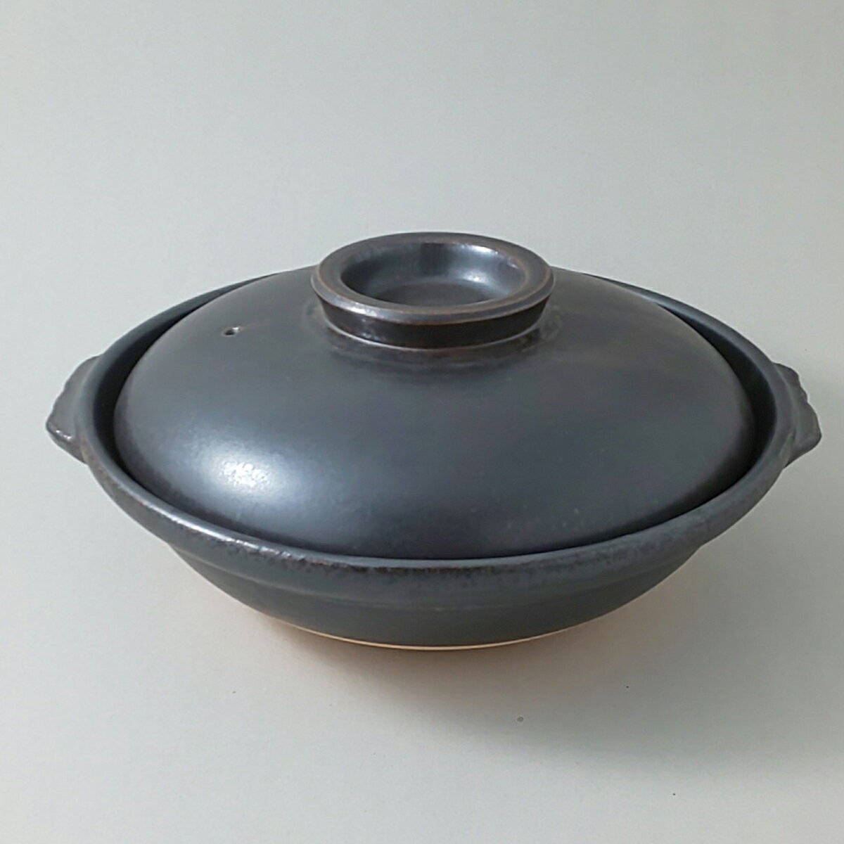 【ふるさと納税】有田焼 黒 尺土鍋 1個 34×30×15.5cm【ヤマト陶磁器】土鍋 耐熱 土鍋 5人用 大型鍋 黒陶器 遠赤外線 保温性 アウトドア キッチン用品 調理器具 cn024