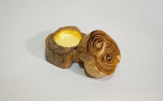 S-2.【普遍的な美しさ】香合「虹色珊瑚」